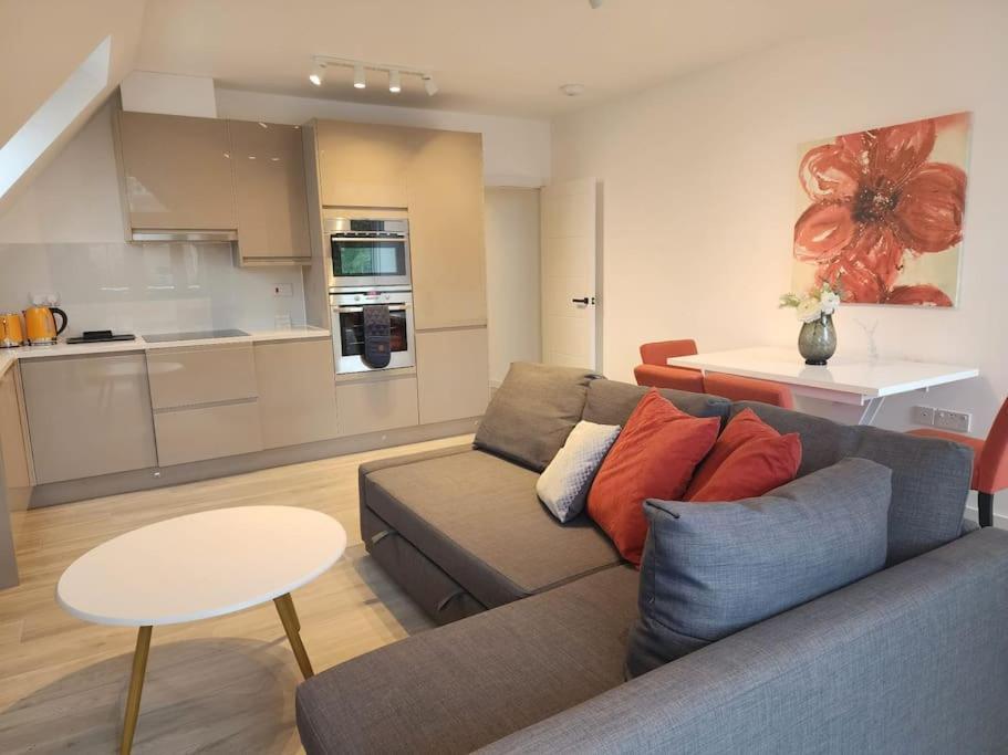 Paradigm Court, Brand New 1-Bedroom Flat Oxford Exterior photo
